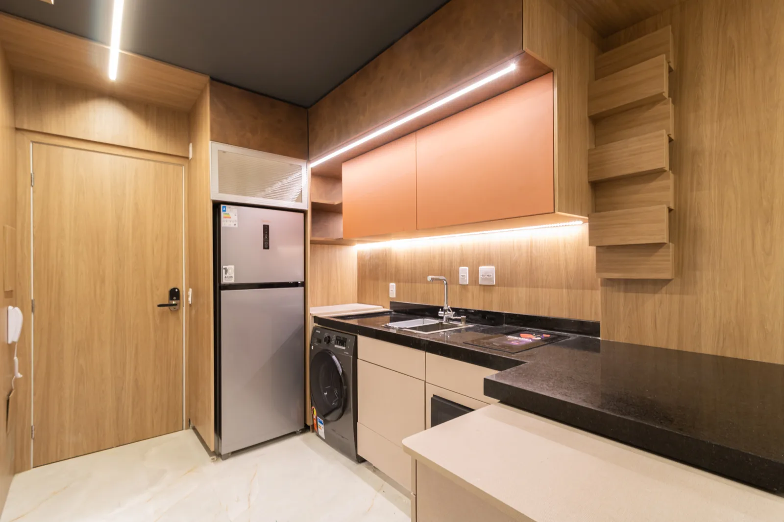 1 quarto completo ao lado estacao Fradique Pinheiros — foto 11
