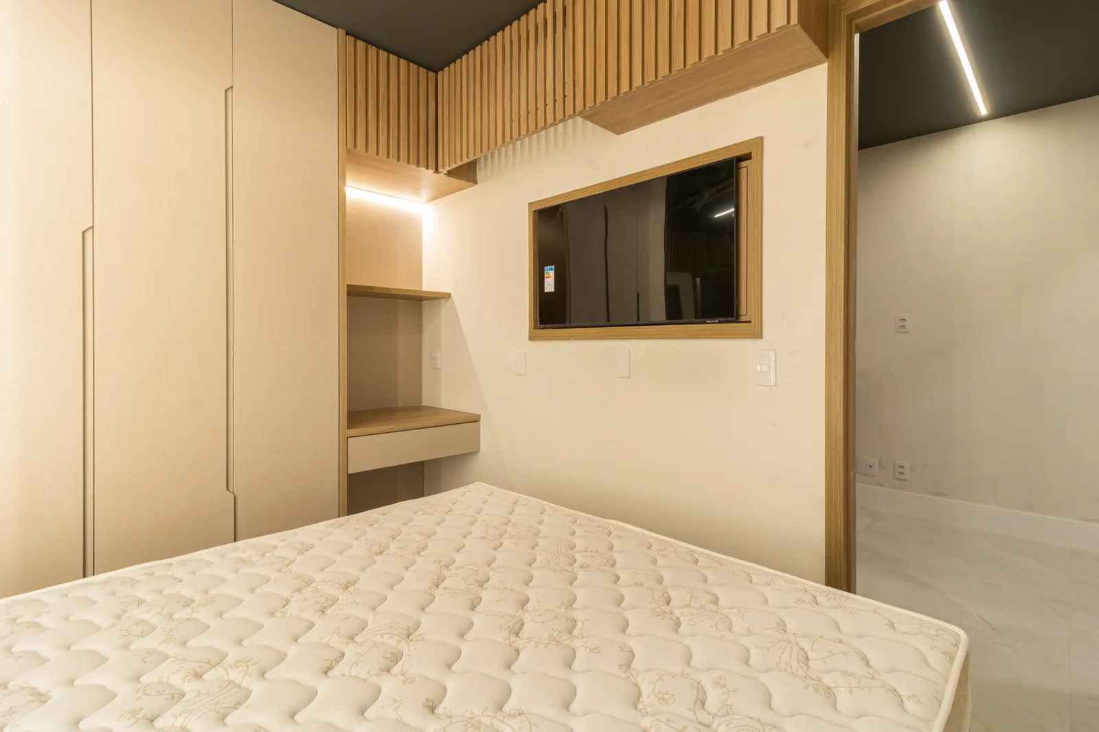1 quarto completo ao lado estacao Fradique Pinheiros — foto 3