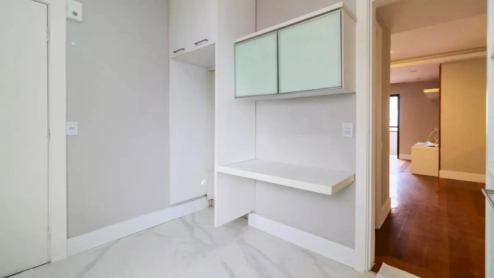 apartamento 3 quartos, suite, amplo e recem reformado — foto 2